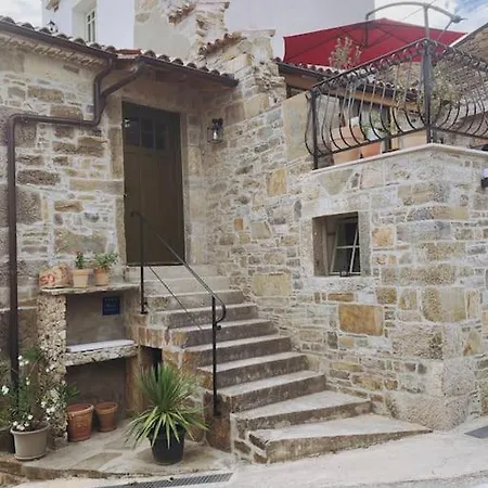 Vista Lago, Perfect Hideaway Villa *
